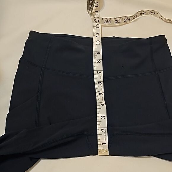 Lulu Lemon blue leggings with side pockets size 4 - Picture 4 of 8